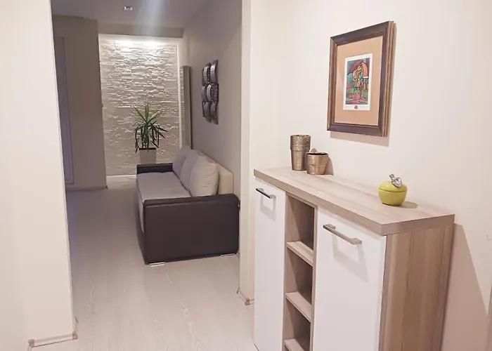 Sineva - Perfect Location And Amazing View Апартамент *